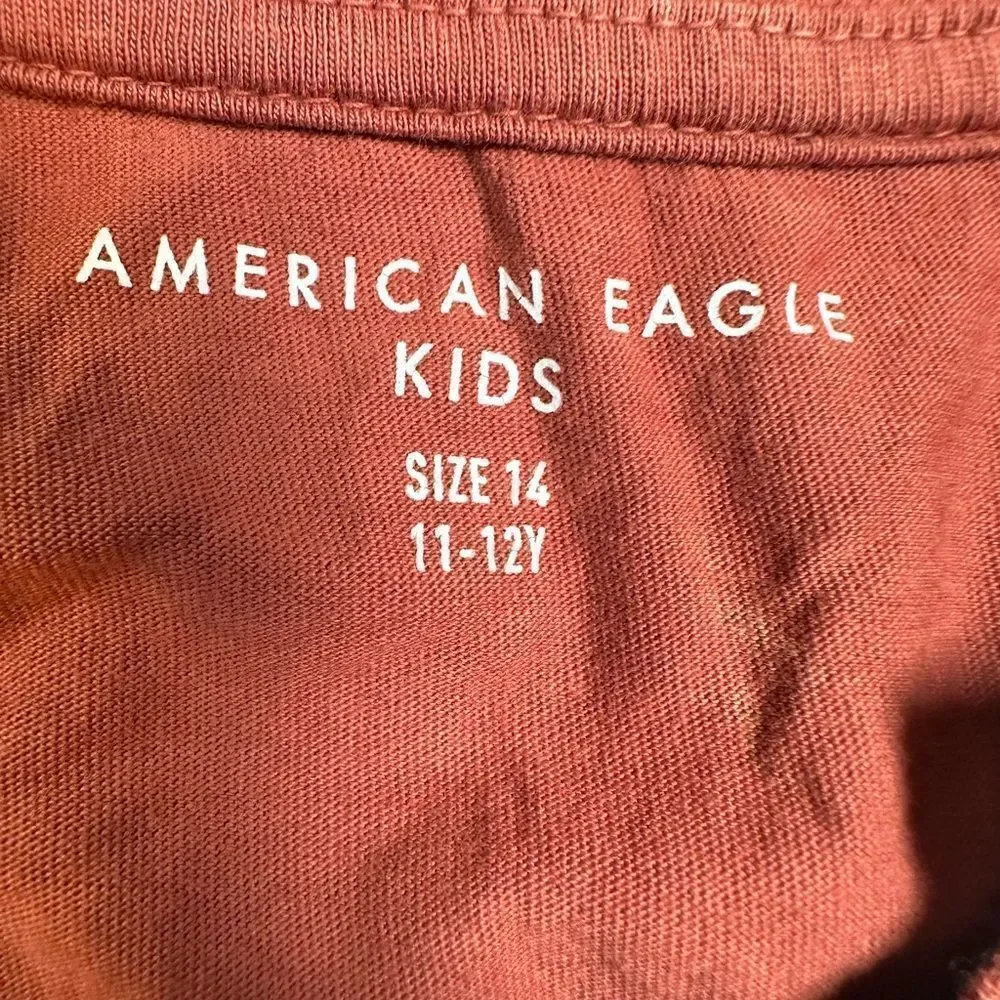 American Eagle Outfitters dark red